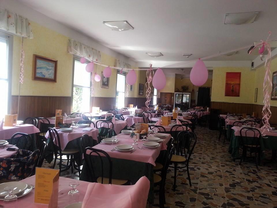 רימיני Hotel Moroni מראה חיצוני תמונה
